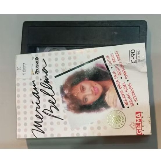 kaset pita meriam Bellina