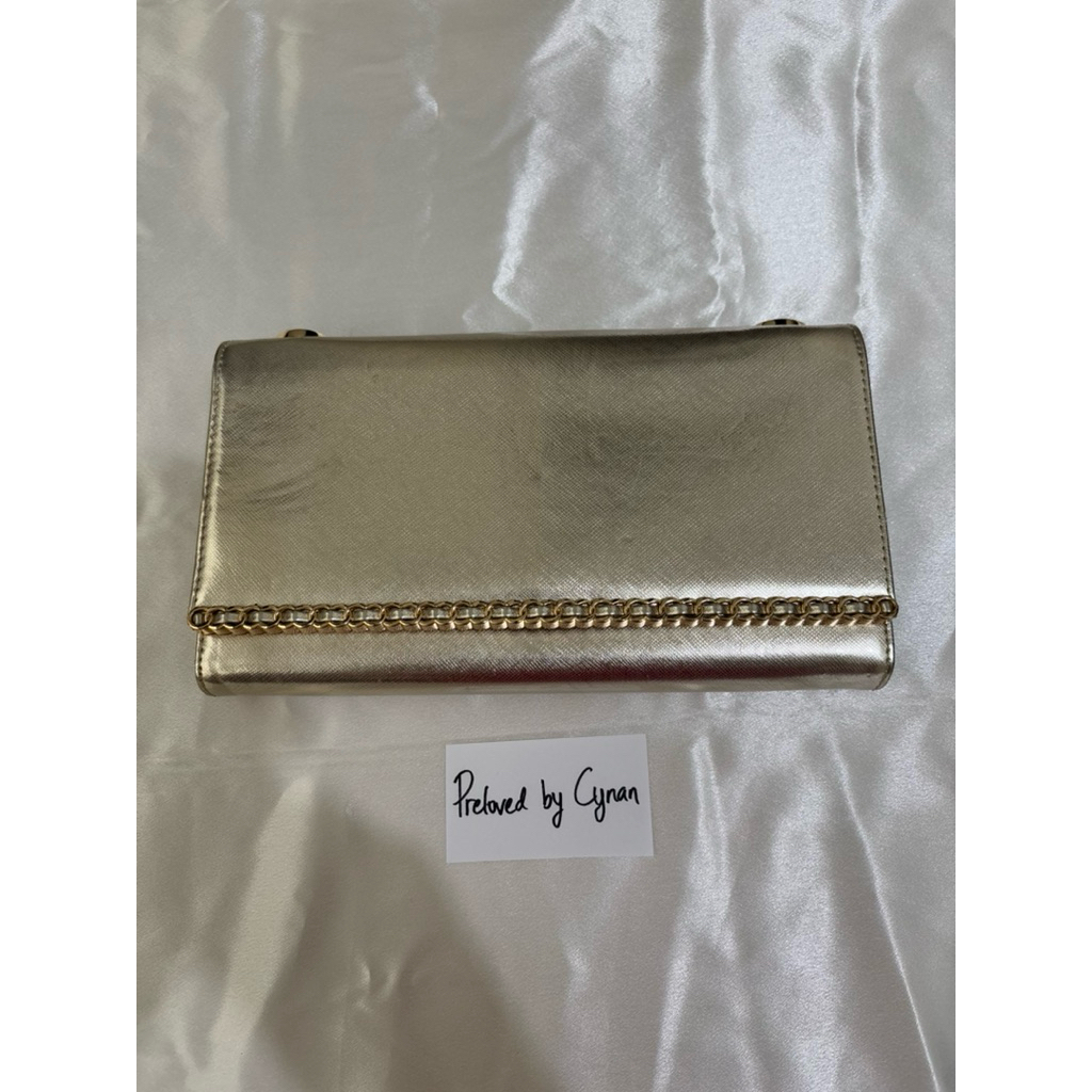 Clutch woc Charles and Keith gold emas tas pesta