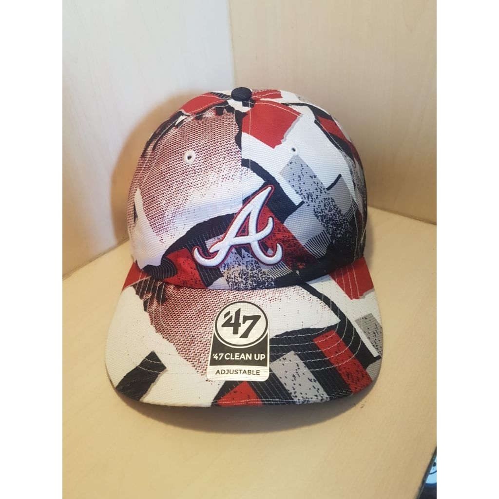 Topi 47 Atlanta braves