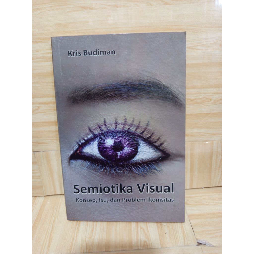 Semiotika Visual by Kris Budiman