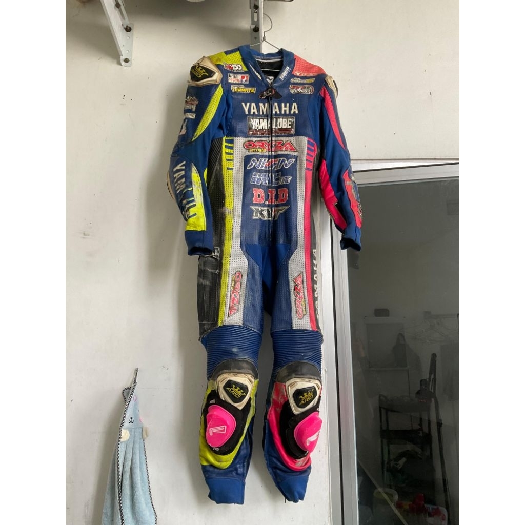 *Ardians Full Pro Series*  Dijual baju wearpack balap (bekas)
- untuk BB 64-68 kg
- untuk TB 160-170