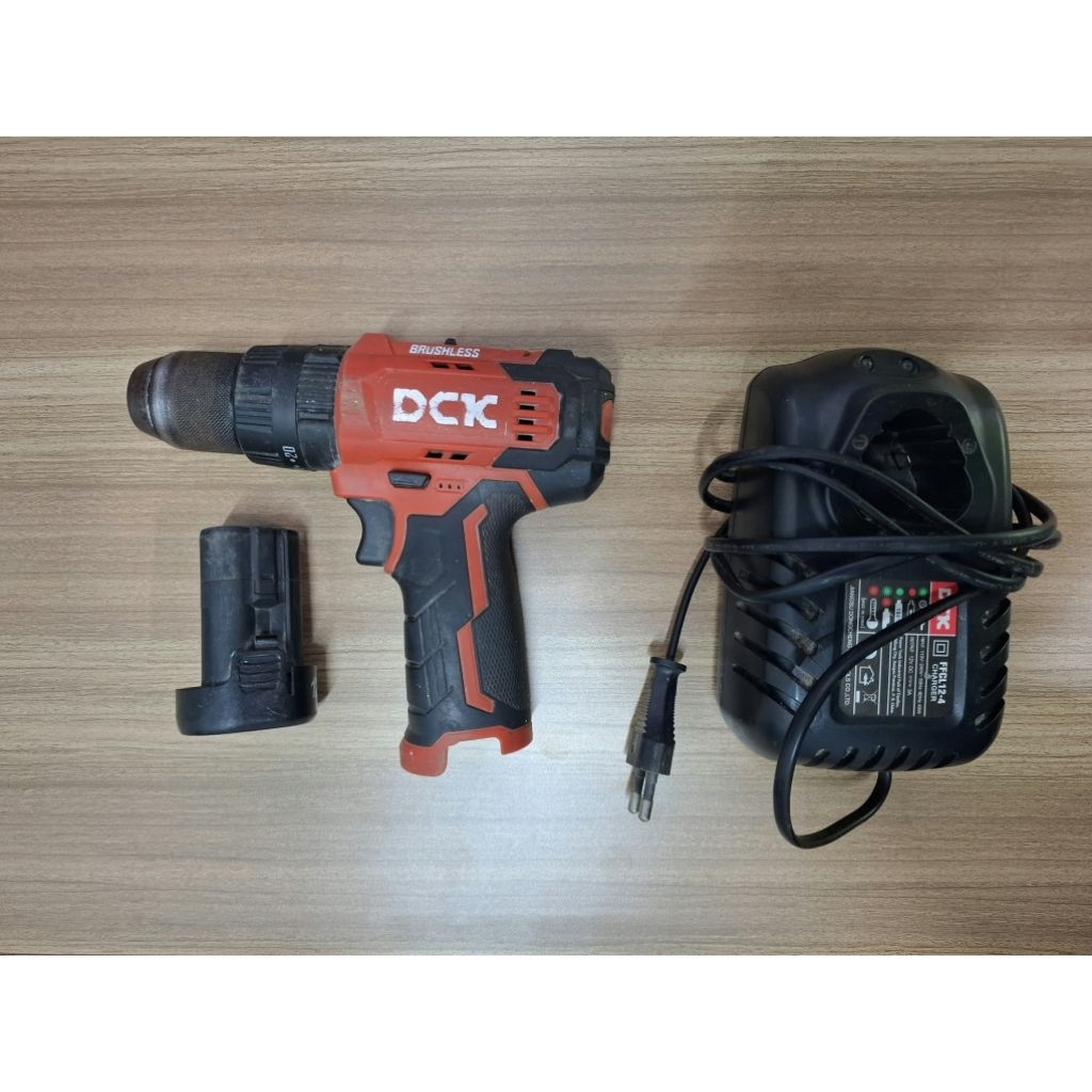 Bor baterai DCK KDJZ23-10i cordless impact drill (bekas)
