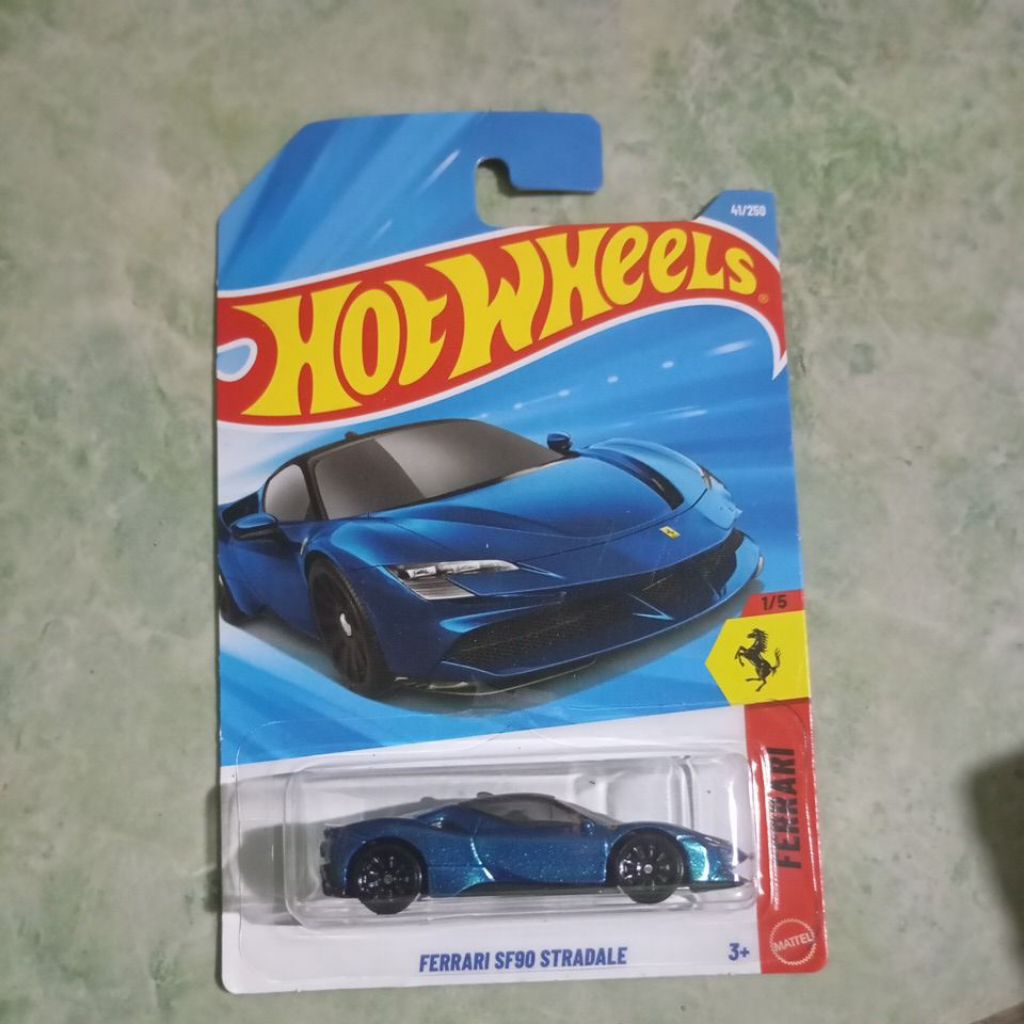 hot wheels ferari sf90 Stradale biru
