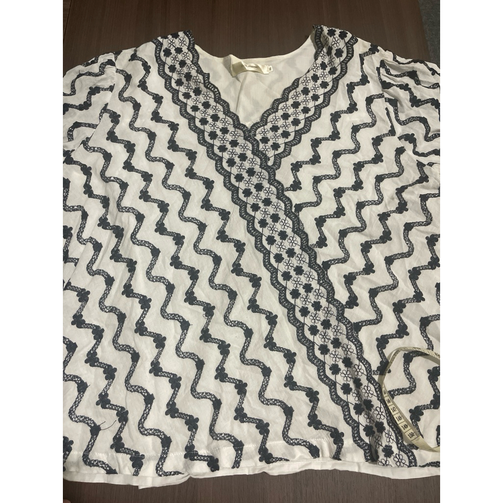 atasan wanita baju putih blouse bigsize renda
