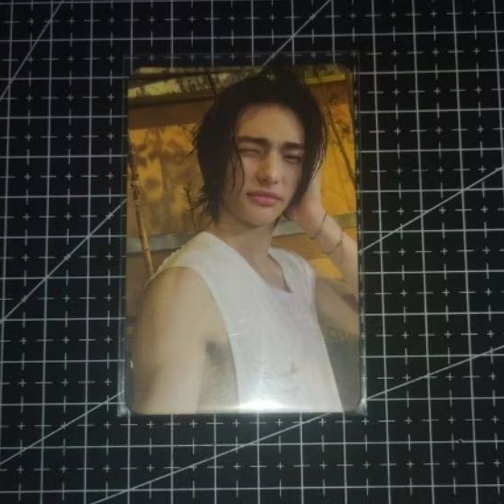 [ BACA DESK  ] WTS PHOTOCARD OFFICIAL STRAYKIDS NOEASY LIMITED VER. HYUNJIN DOUBLE SIDED || pc hj ds