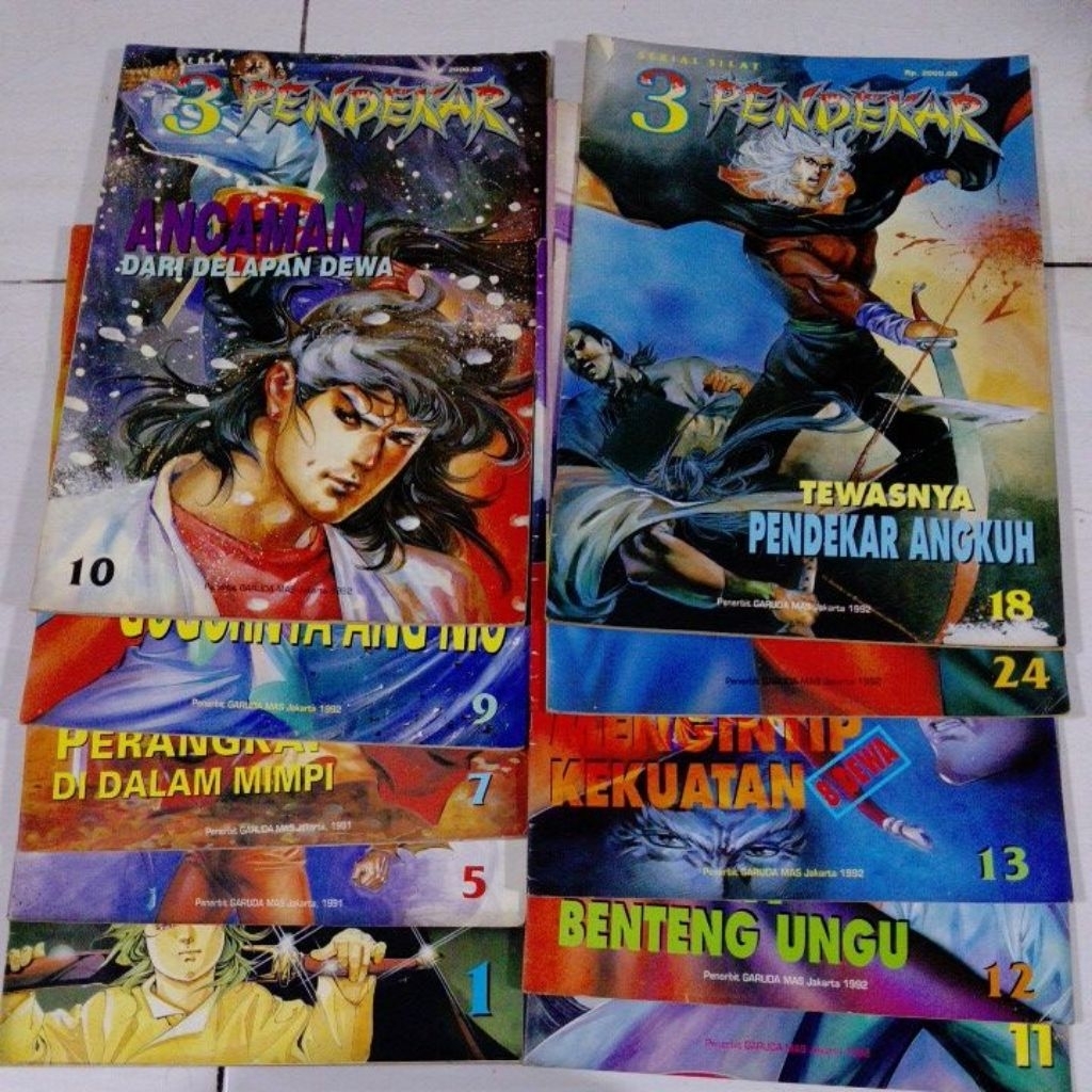 serial silat komik 3 pendekar 10 buku..