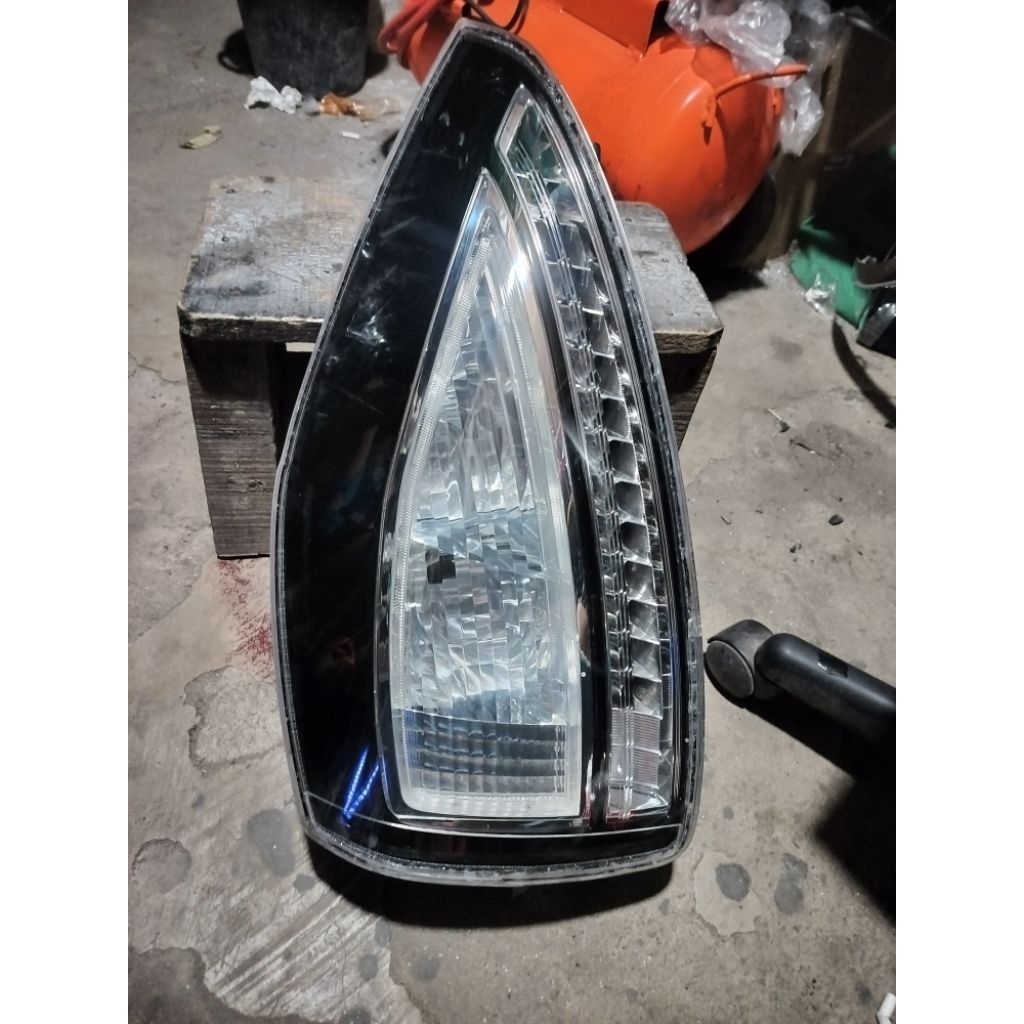 Stoplamp LH/Kiri Mazda 5 Old Tahun 2008-2010 Original Part Di RJM