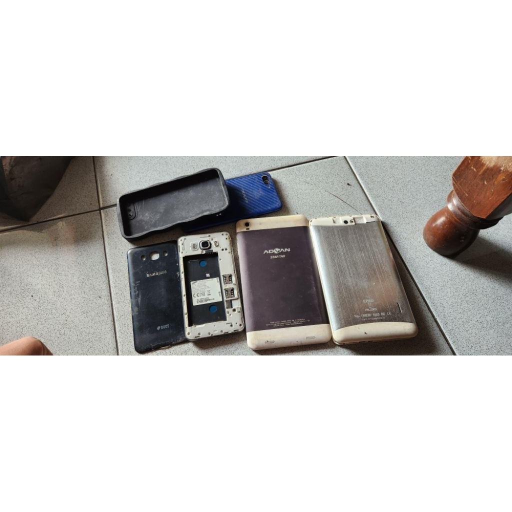 Bahan Geprekan, hp rusak, gambling. mati