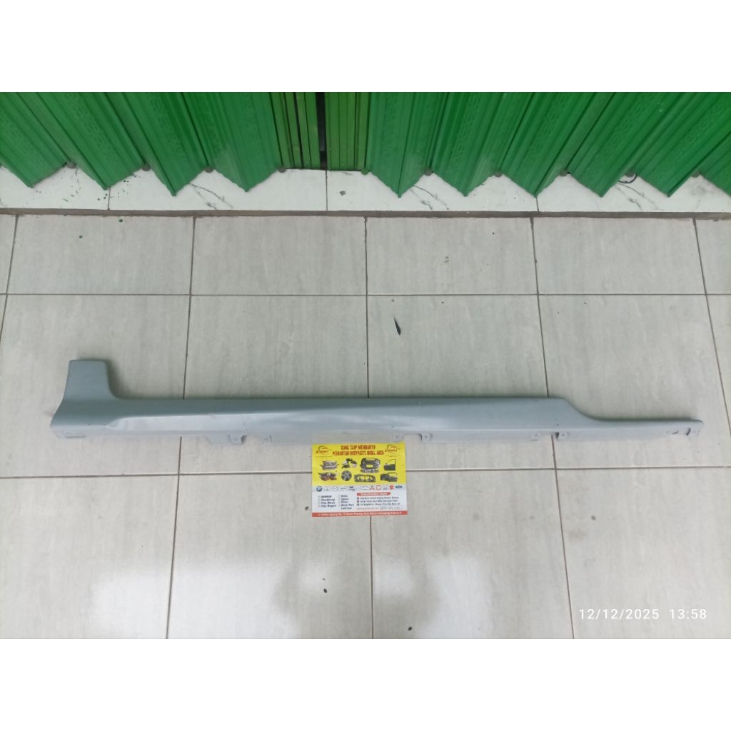 Bodykit Spoiler Samping Kiri sienta Original