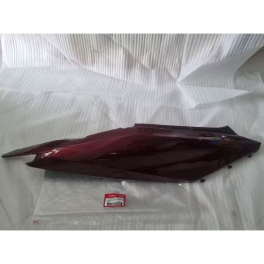 COVER BODY R KANAN HONDA PCX 160 2025 MERAH ATI BURGUNDY ORIGINAL