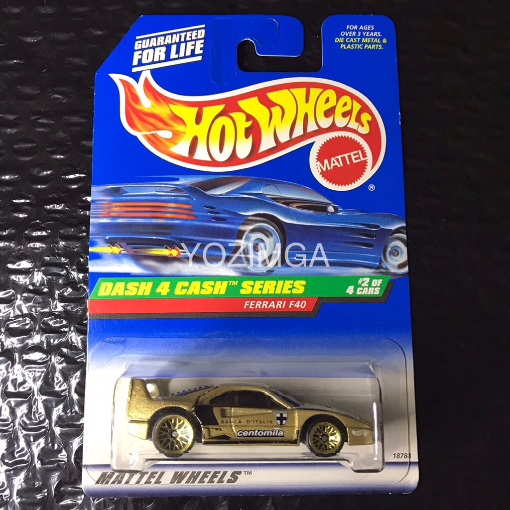 HOT WHEELS FERRARI F40 GOLD DASH 4 CASH SERIES