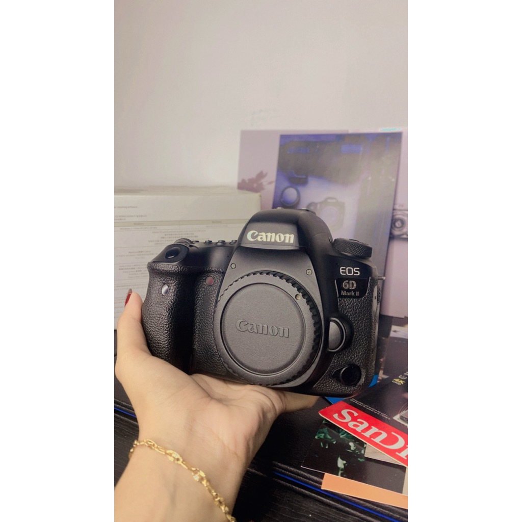 DSLR CANON 6d MARK II second like new