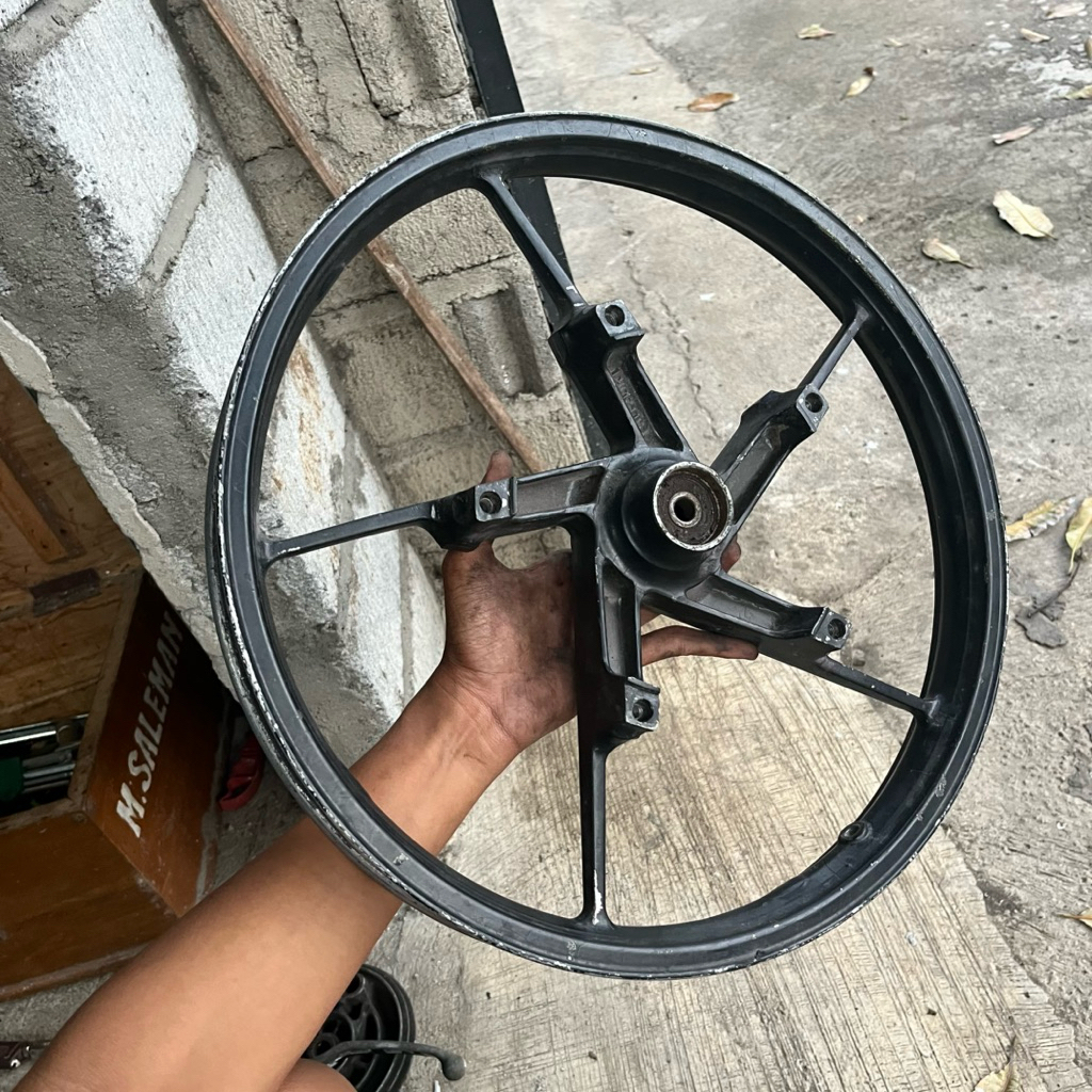 Velg depan Satria Fu potongan original copotan