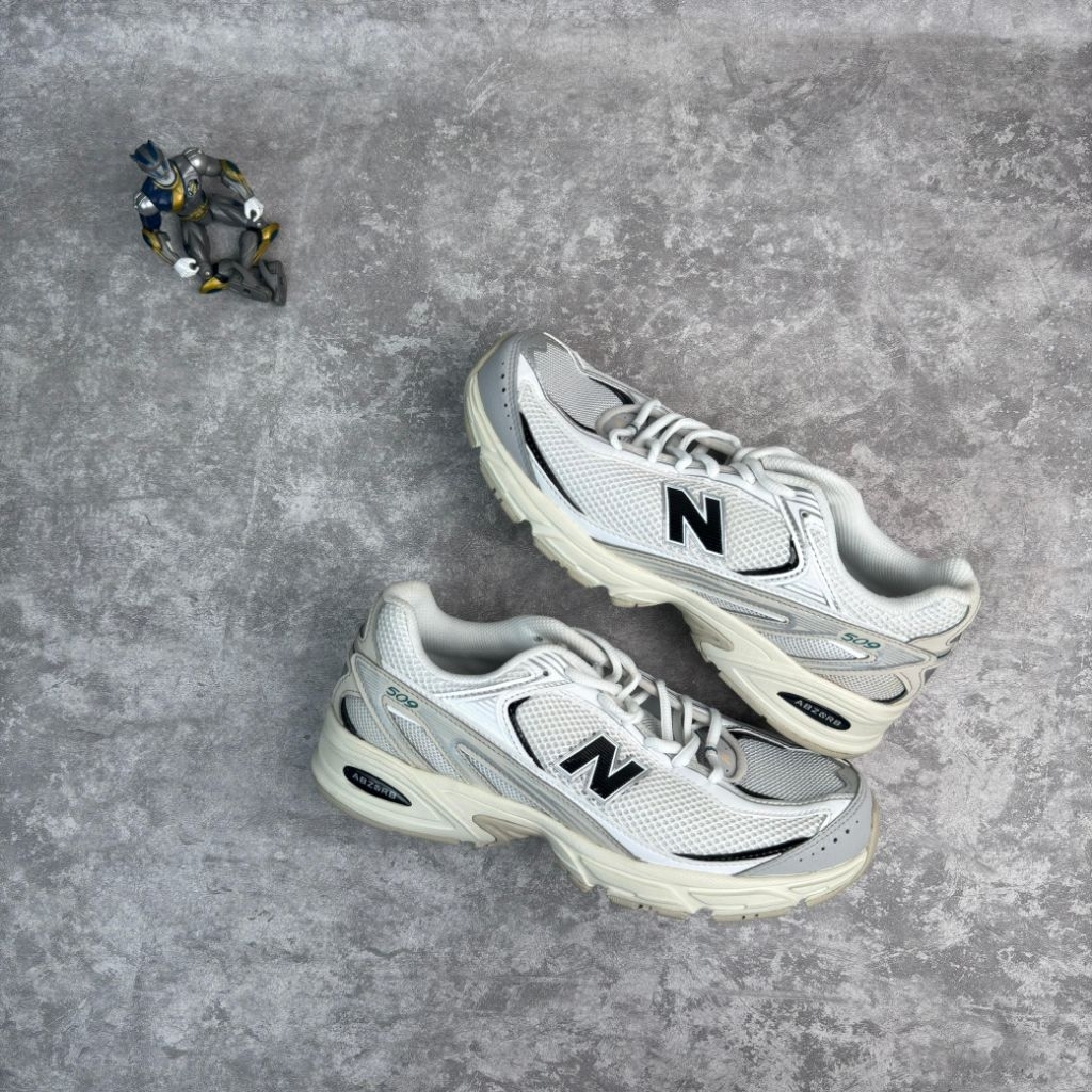 New Balance 509 White Silver Black