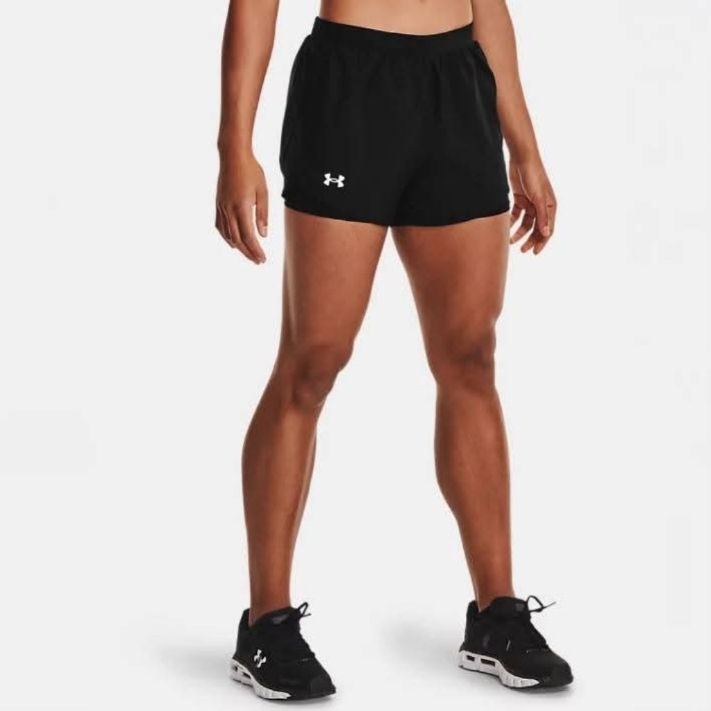 UNDER ARMOUR PLY BY RUNNING SHORT - CELANA  SPORT WANITA (7139)