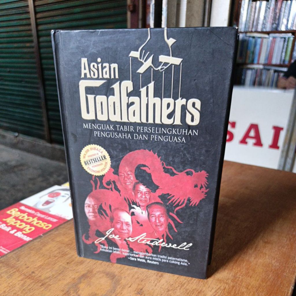 buku ASIAN GODFATHERS