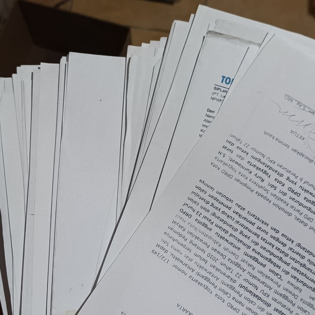 KERTAS HVS BEKAS 1 KG UNTUK CETAK RESI BUNGKUS TEMPE NASI DAN LAIN ukuran campur f4 a4 1kg satu sisi