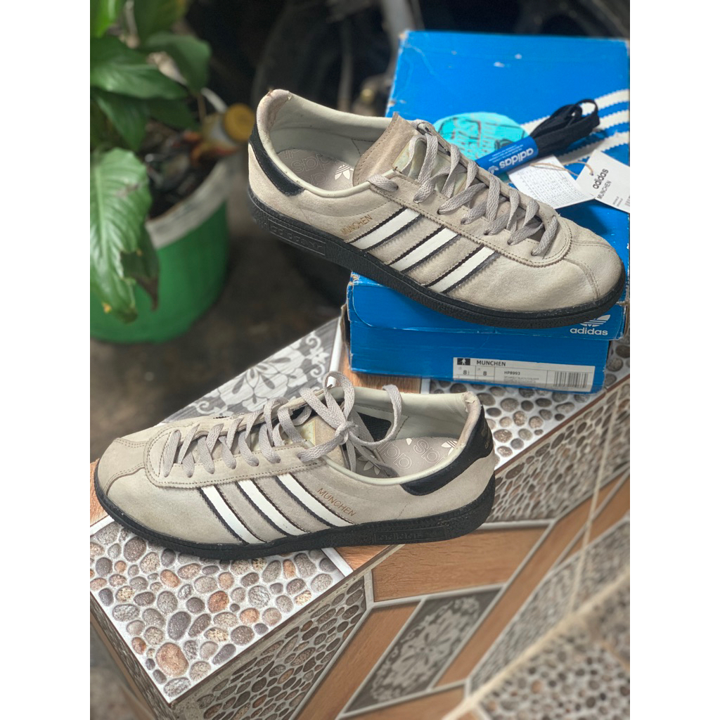 ADIDAS MUNCHEN GREY SASAME 100% ORIGINAL