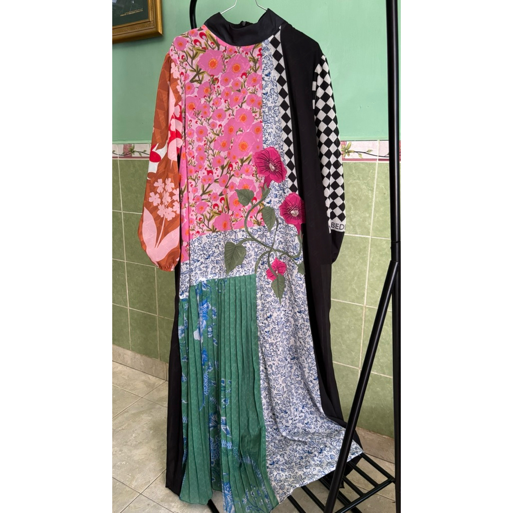 Preloved Vivi Zubedi Serenity Dress