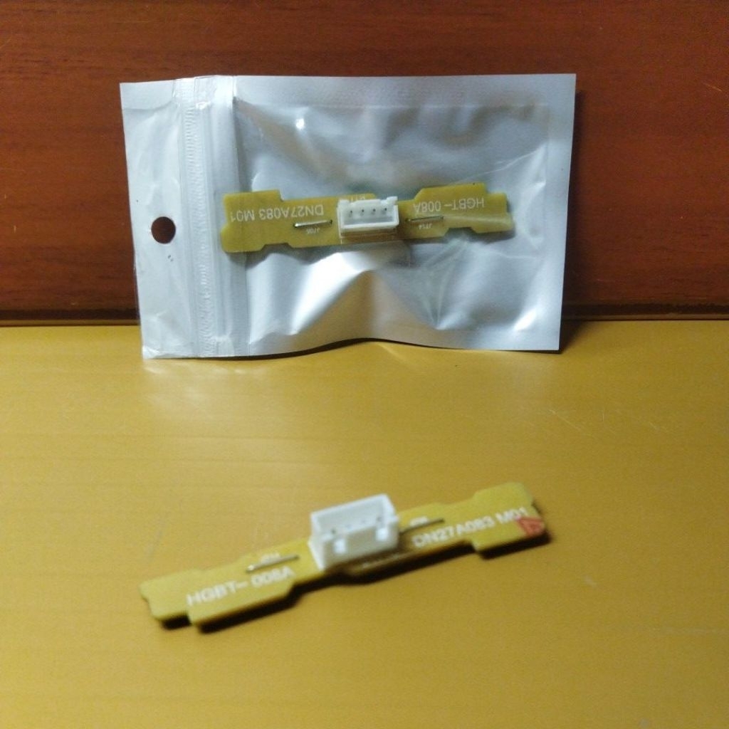 Sensor pintu kulkas Polytron Beleza