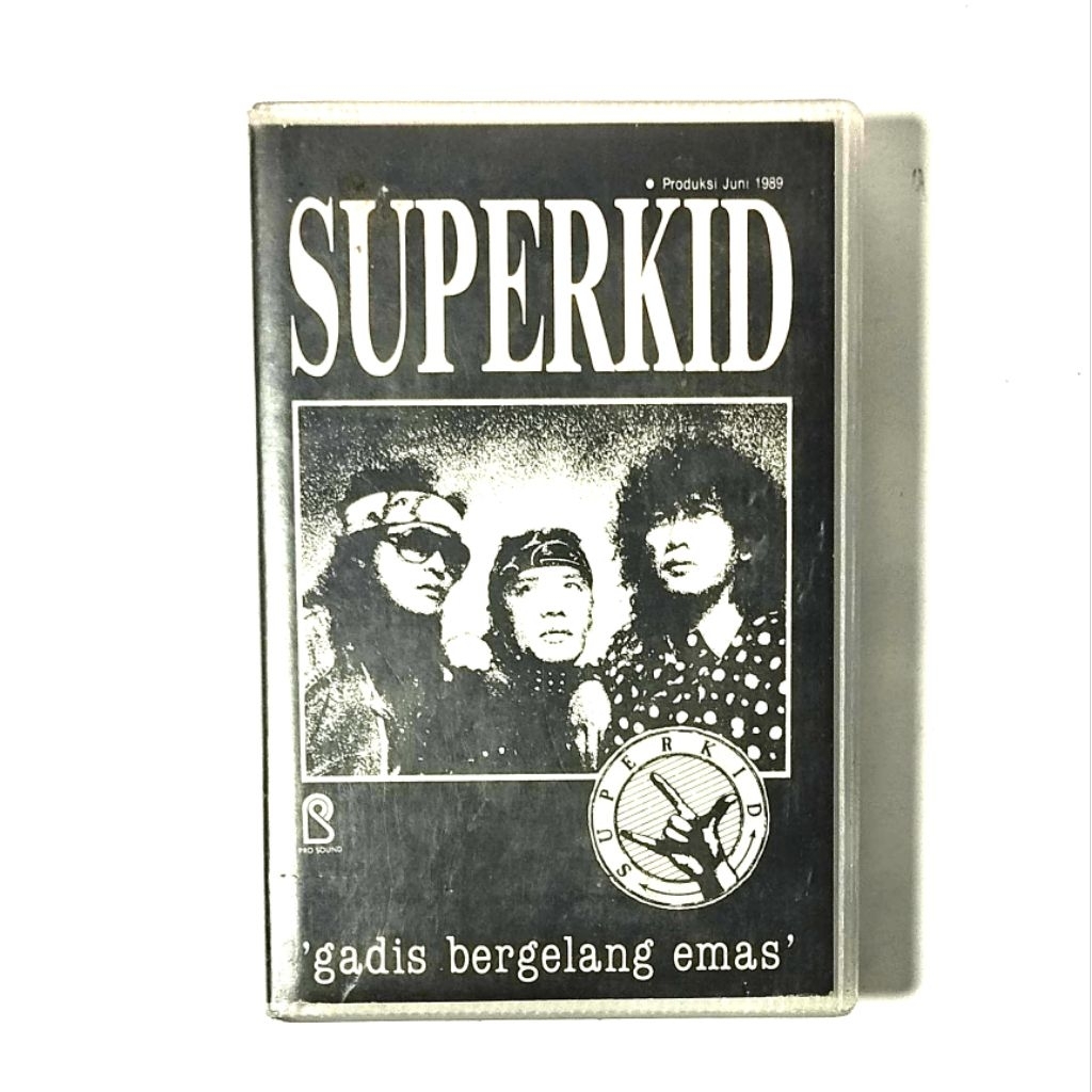 kaset pita superkid gadis bergelang emas