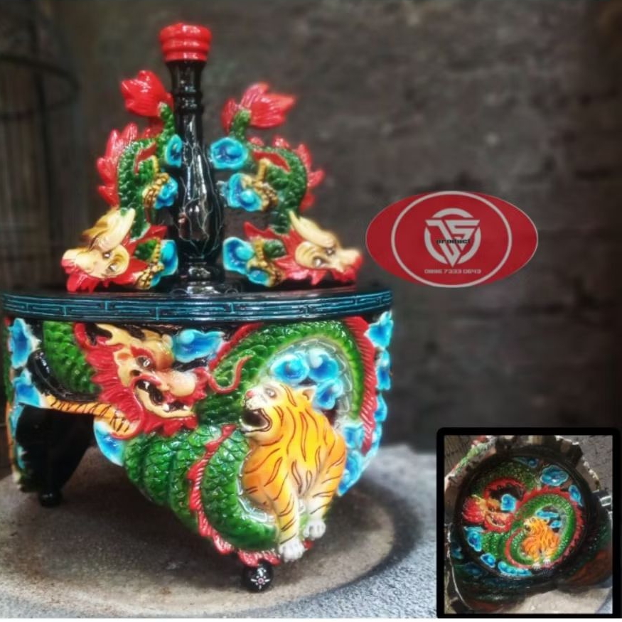 Tebok pleci ukir Naga vs macan