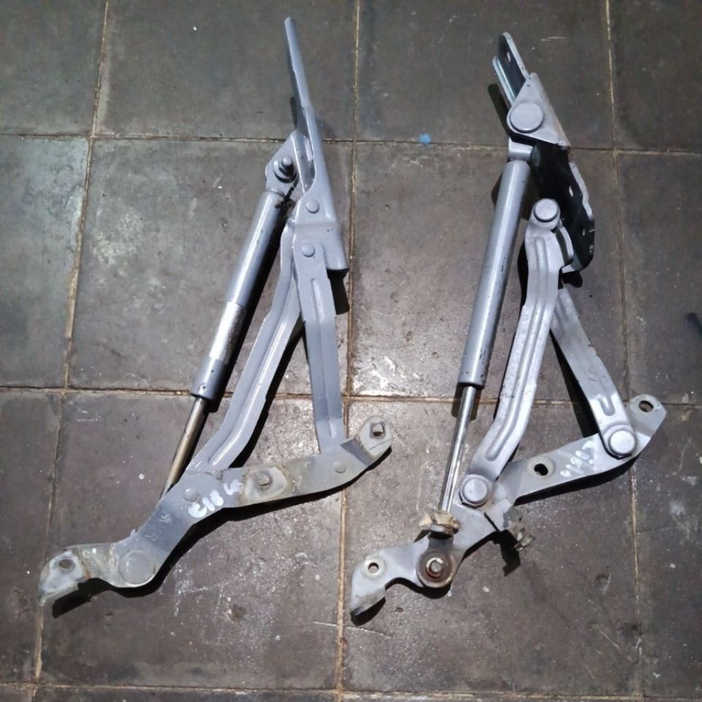 per shock bagasi Accord cielo 94-97