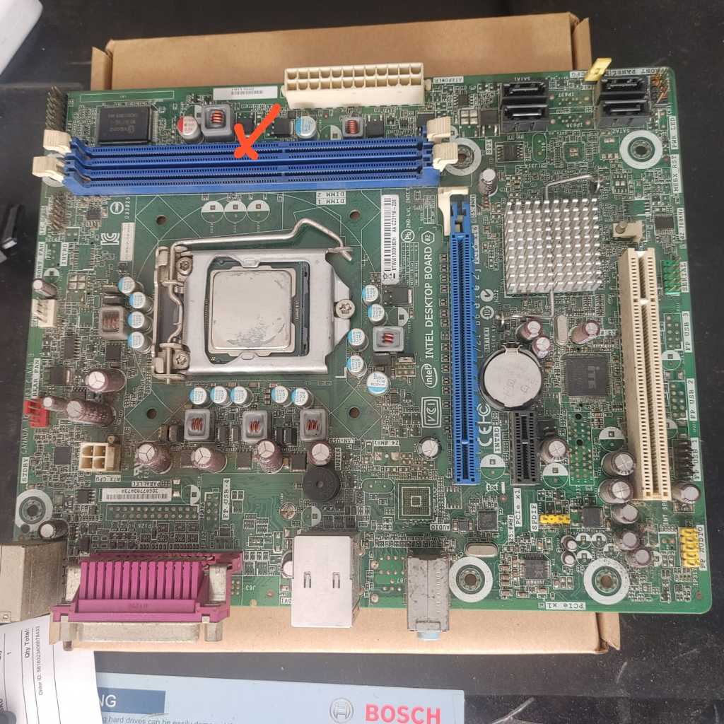 Motherboard h61 intel DH61WW slot ram eror1