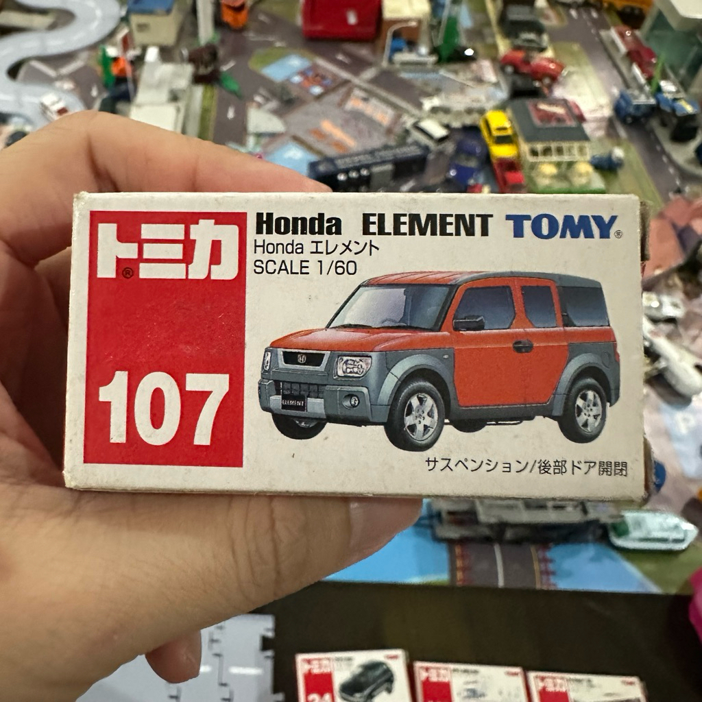 Tomica Tomy Biru 107 ~ Honda Element
