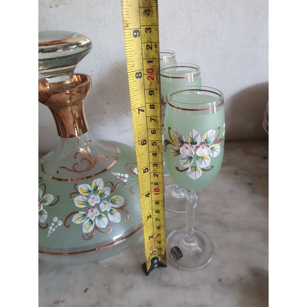 botol dan gelas kristal bohemia