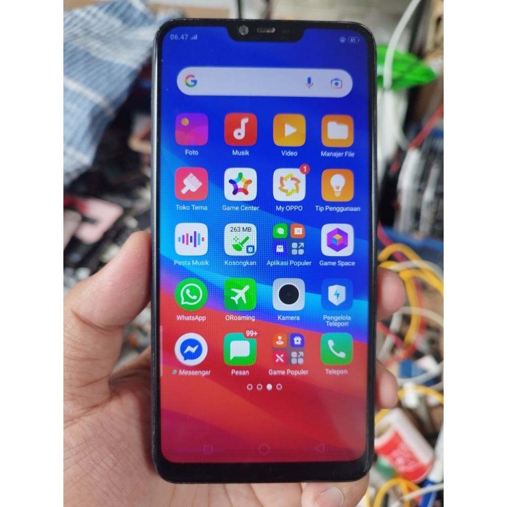 Oppo A3S CPH1853 Ram 2gb/16gb Minus LCD Sedikit Bergaris