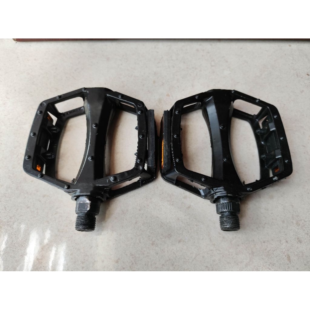 Pedal Alloy loncer non bearing sepeda mtb seli roadbike hybrid