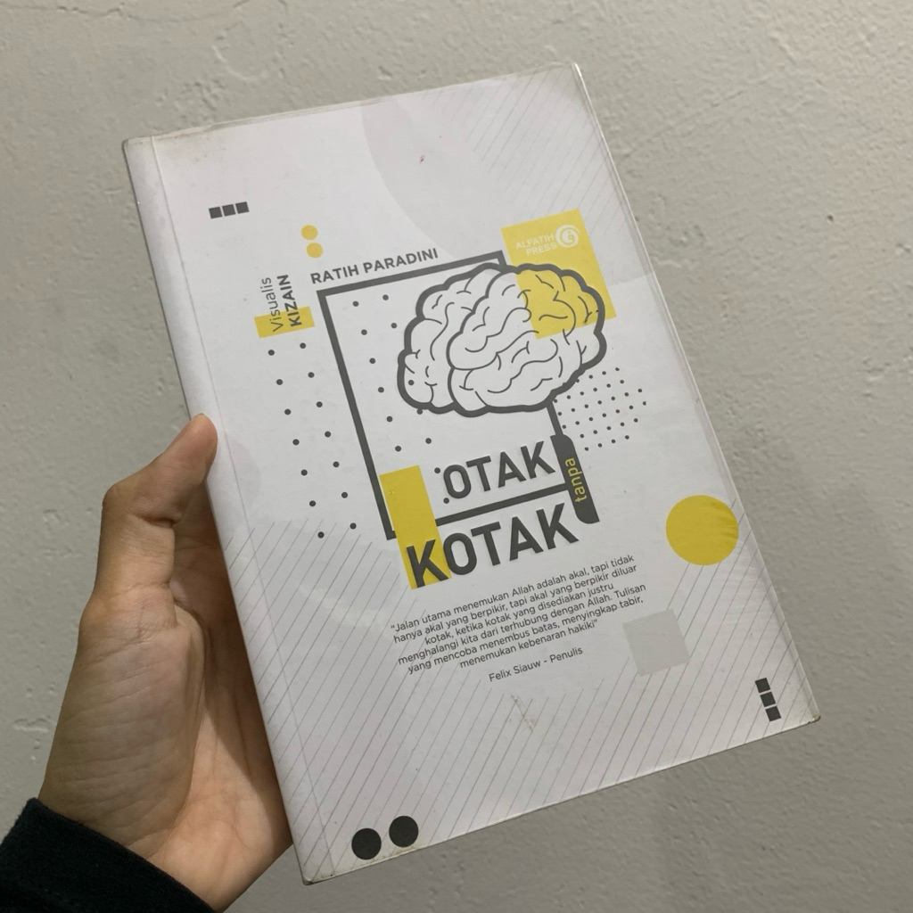 Otak Tanpa Kotak Ratih Paradini Buku Bekas