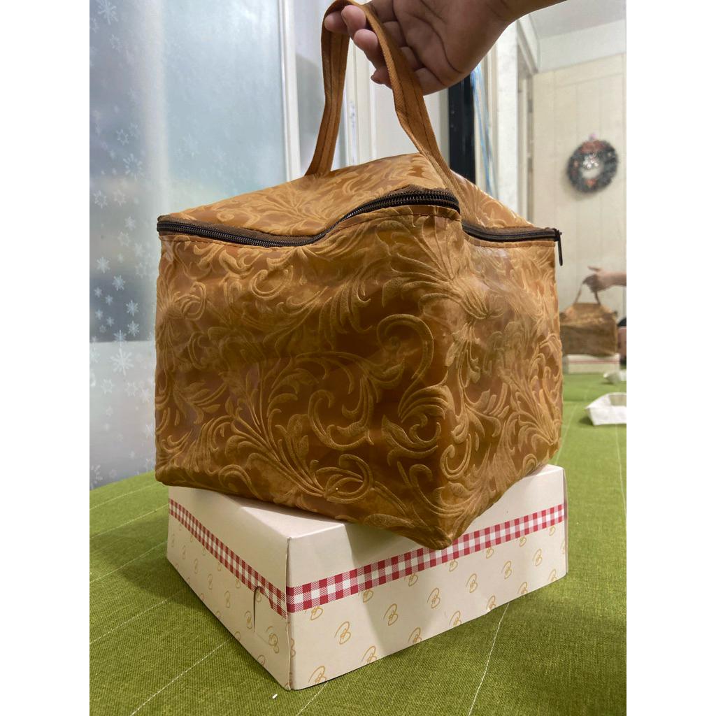 TAS HAJATAN KUBUS EMBOS 22x22x20