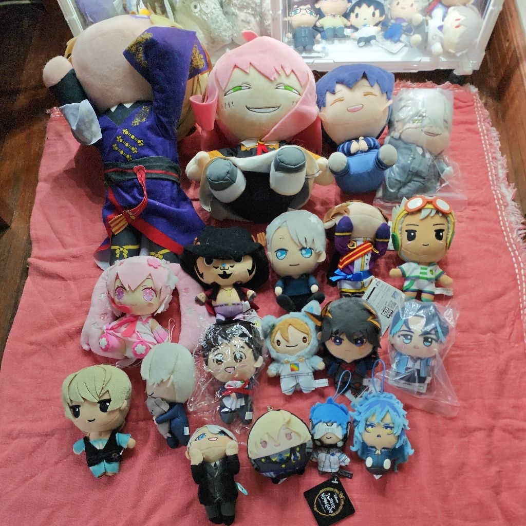 [Pengiriman Libur 14~22] Twisted Wonderland Jujutsu Kaisen One Piece Hypnosis Mic Boku no Hero MHA B