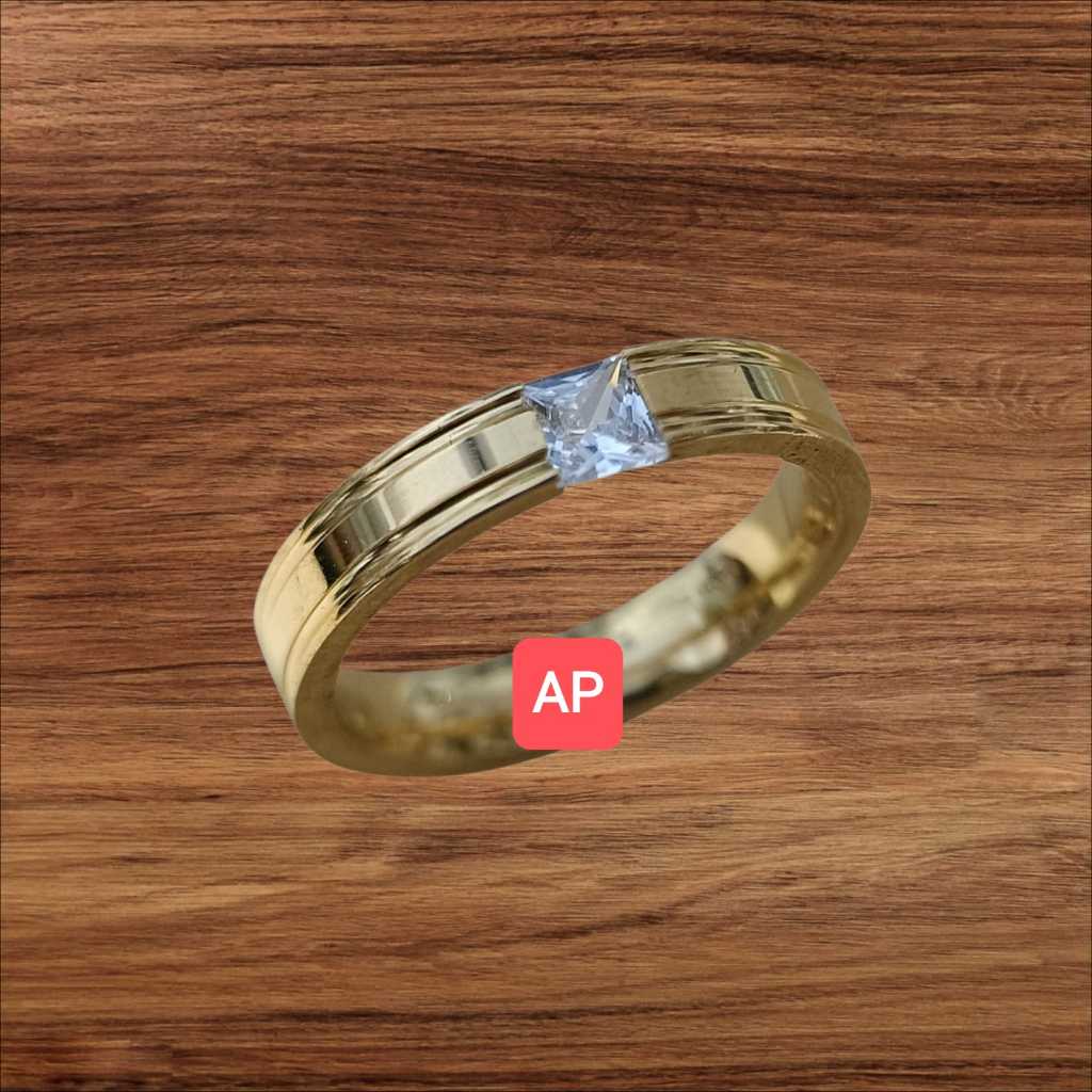 CINCIN TITANIUM WANITA MODEL PERMATA KOTAK KECIL TERLARIS