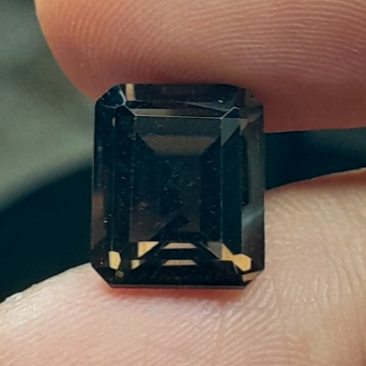 Natural Smoky Quartz Dim: 10.6 x 8.8 x 6mm 4.3Ct Kecubung Teh Octagon Emerald Cutting Code A484