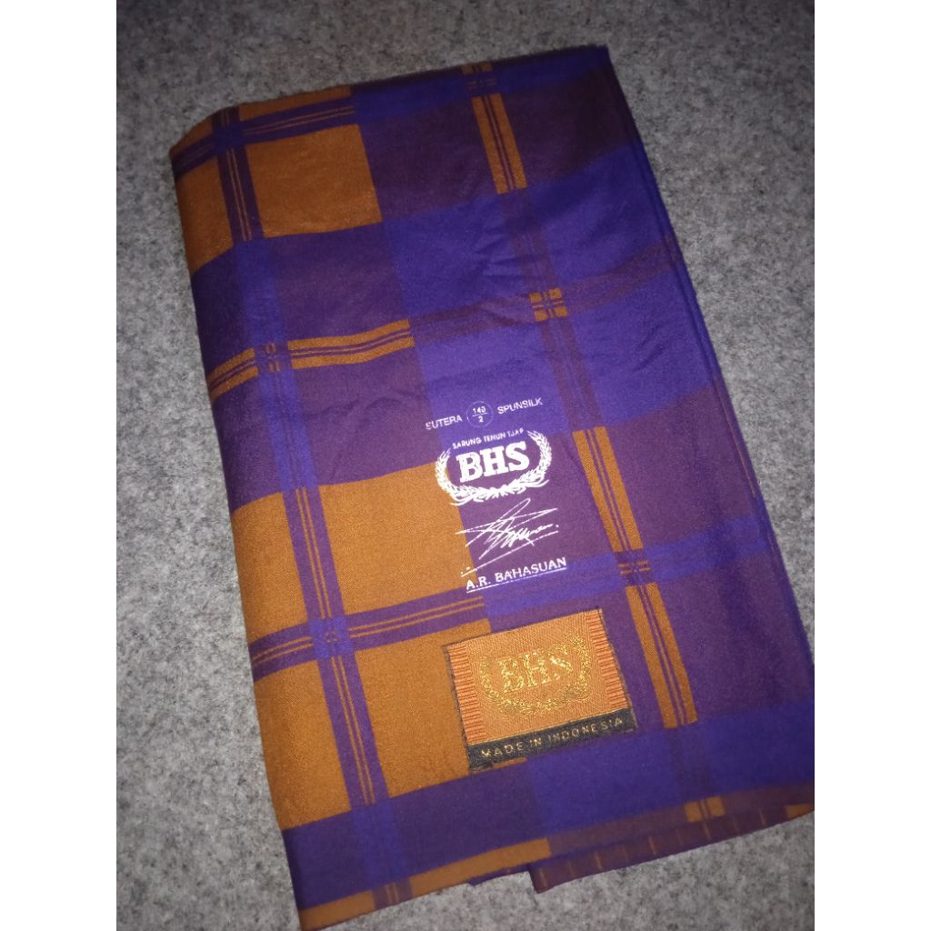 bhs kdt full sutra gold like new no minus