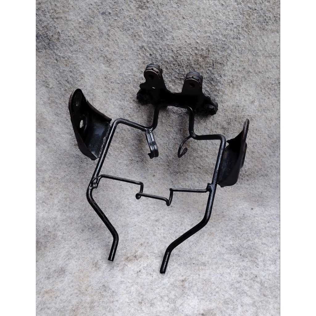 brecket lampu mirip Honda XL breket lampu Honda XL Honda GL max