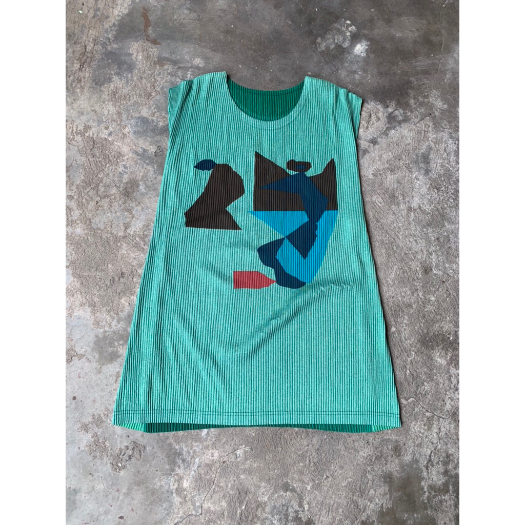 Issey Miyake Pleats Please