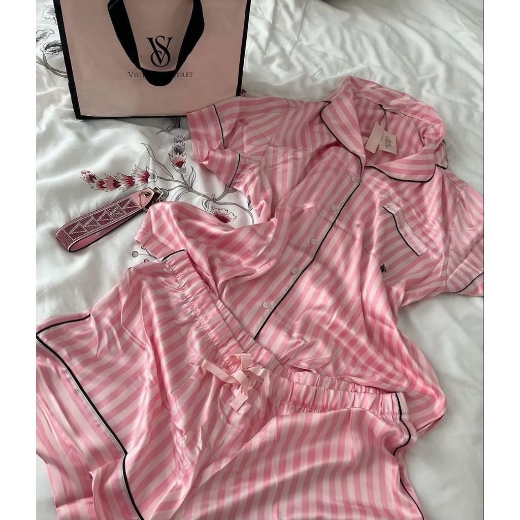 Piyama Victoria Secret Free Paper Bag Victoria Secret