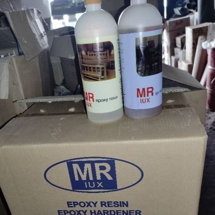 10 Set Lem Epoxy MR LUX 1 kg (1 dus). Epoxy 2 komponen.