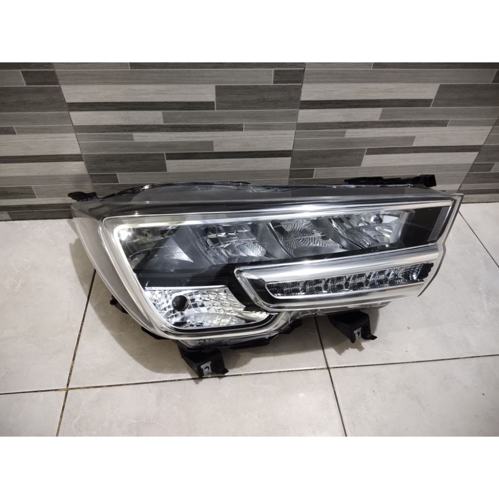 headlamp lampu depan suzuki XL7