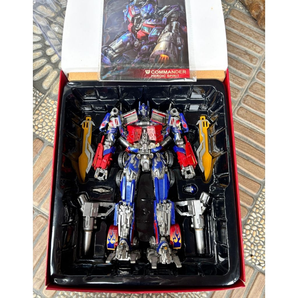 transformers weijiang black apple optimus prime