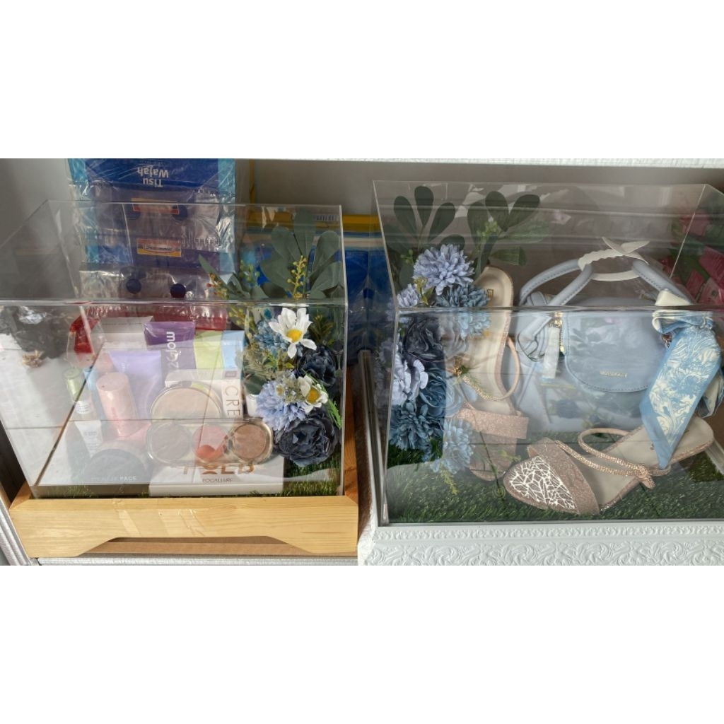 Kotak Akrilik Seserahan