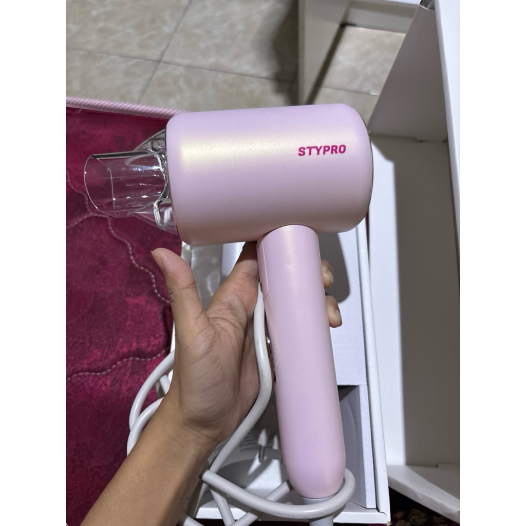 preloved hairdryer STYPRO