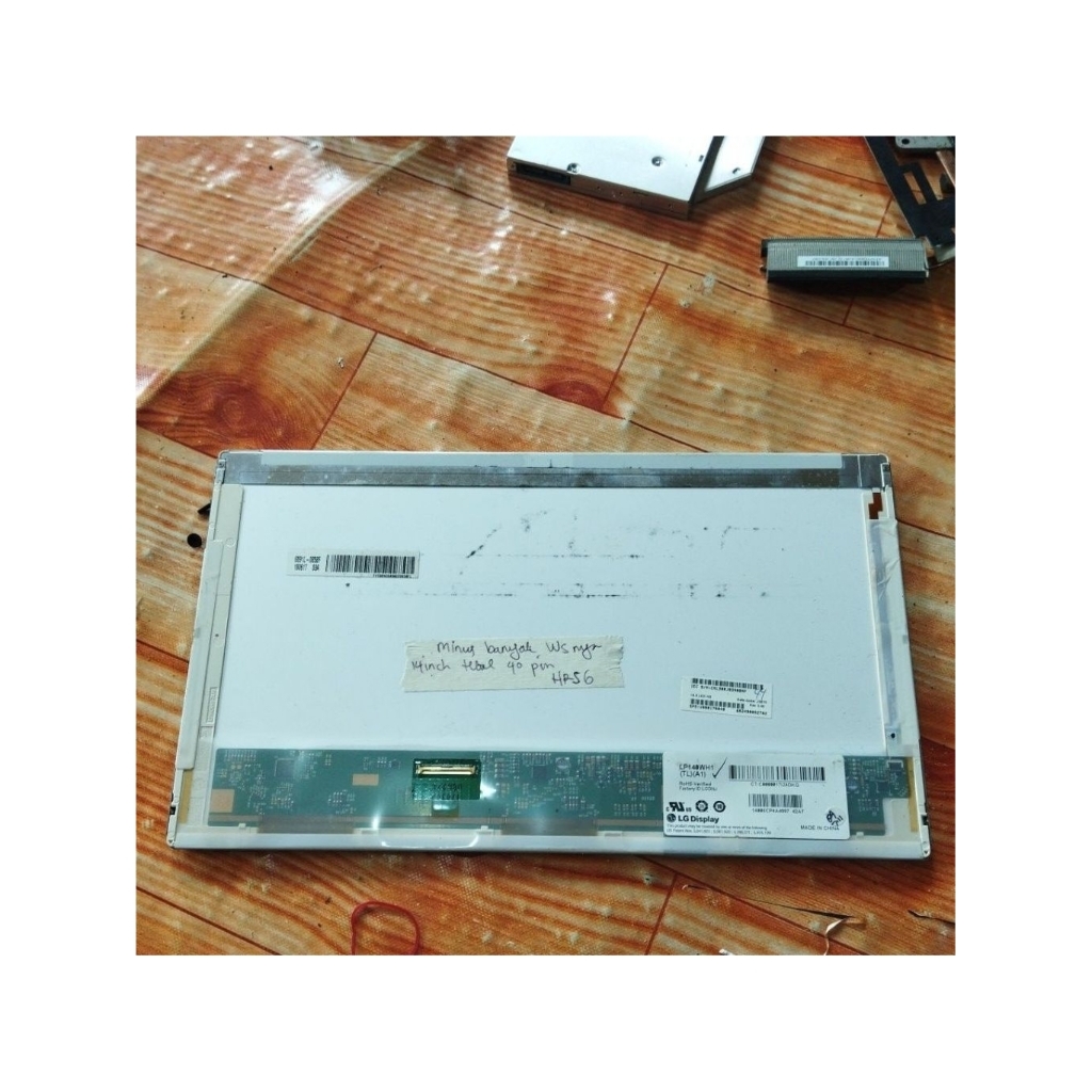 lcd 14inch 40pin tebal normal no garis no blackspot