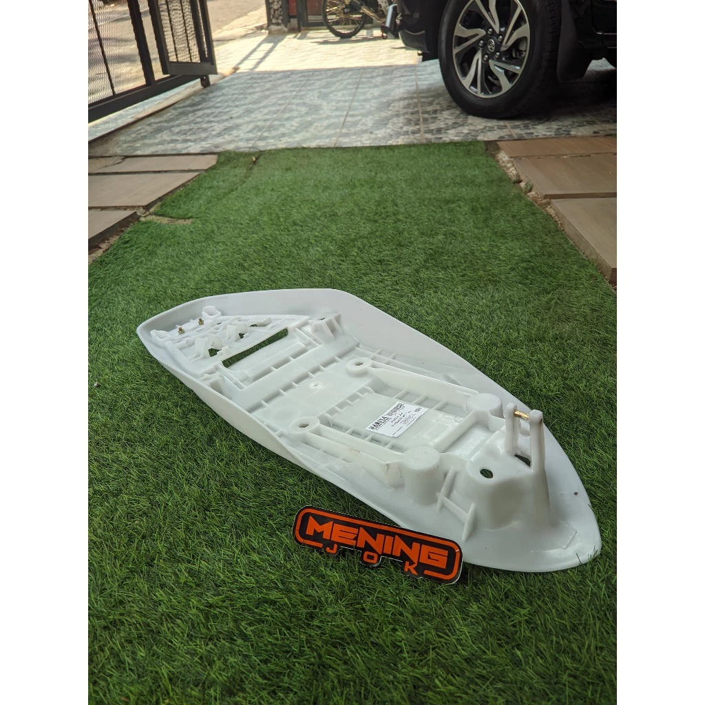 Fiber tatakan Jok Motor VEGA ZR original putih - PAPAN JOK MOTOR VEGA ZR Tebal Dan Berkualitas