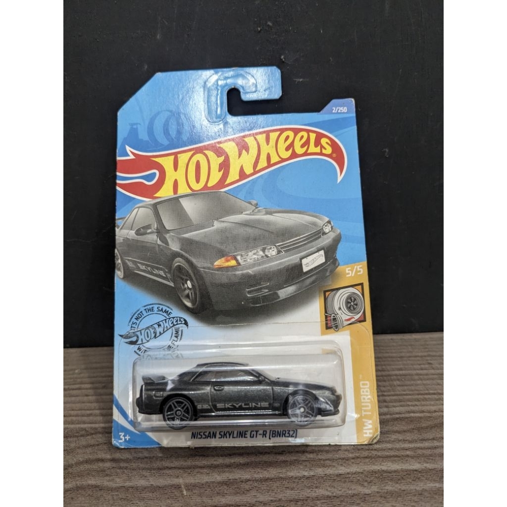 Hotwheels Skyline GT R32