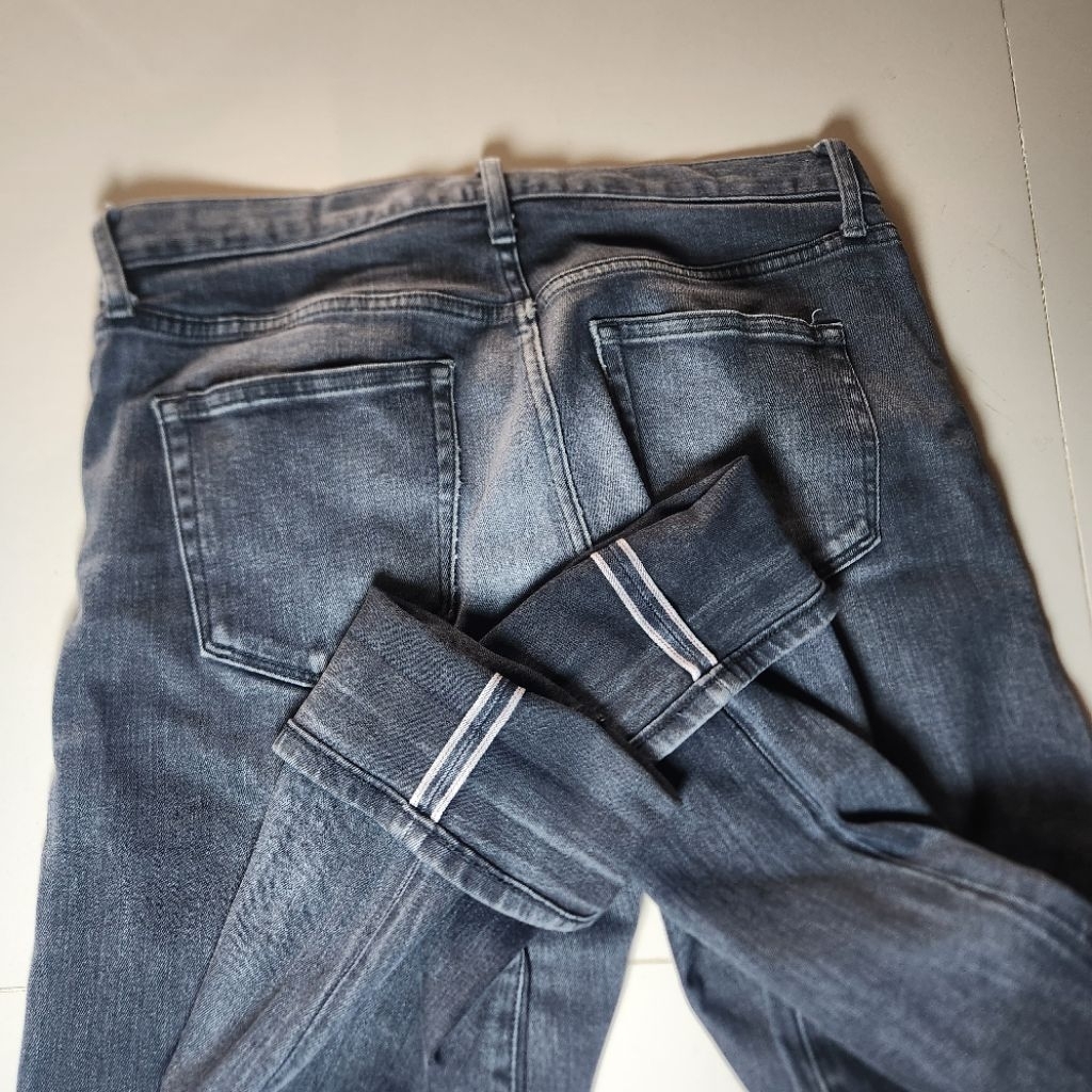 Jeans UNIQLO Black SELVEDGE